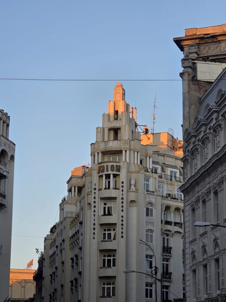 WALKABOUTFREE TOURS BCUHAREST_Twilight Bucharest (25)