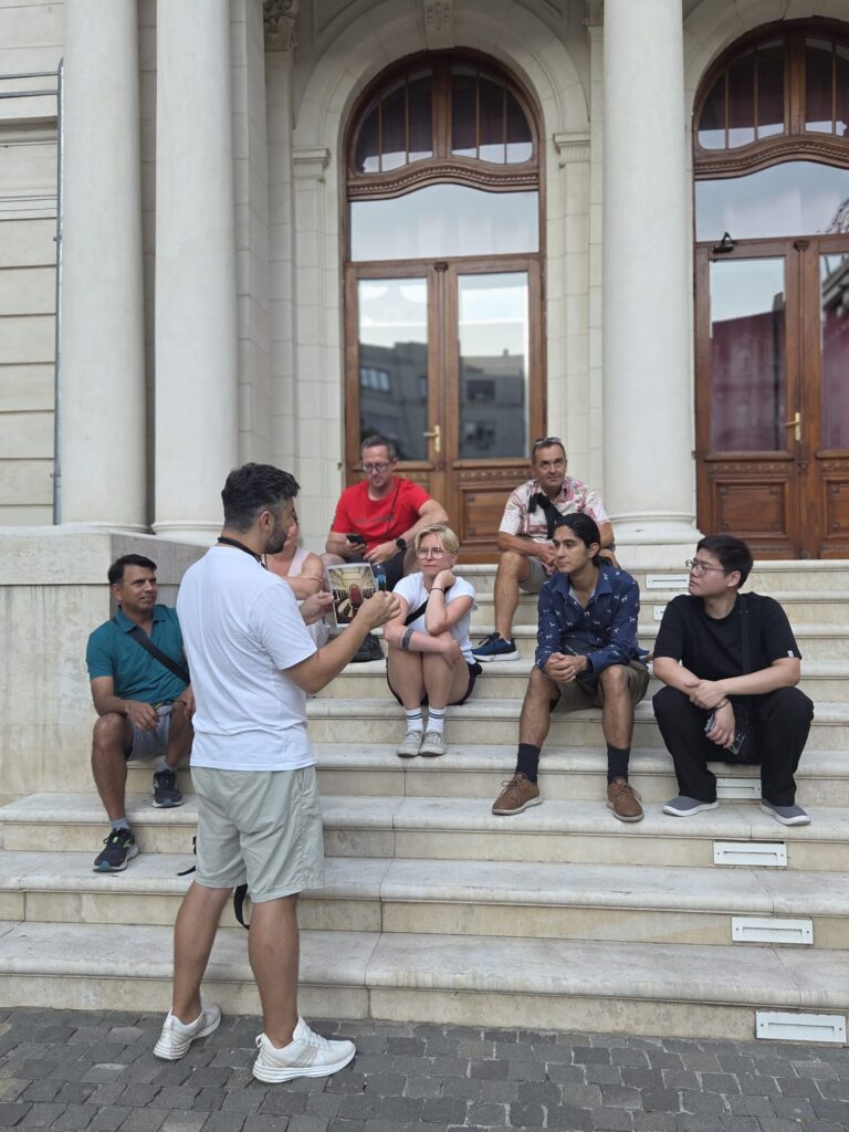 WALKABOUTFREE TOURS BCUHAREST_Twilight Bucharest (55)
